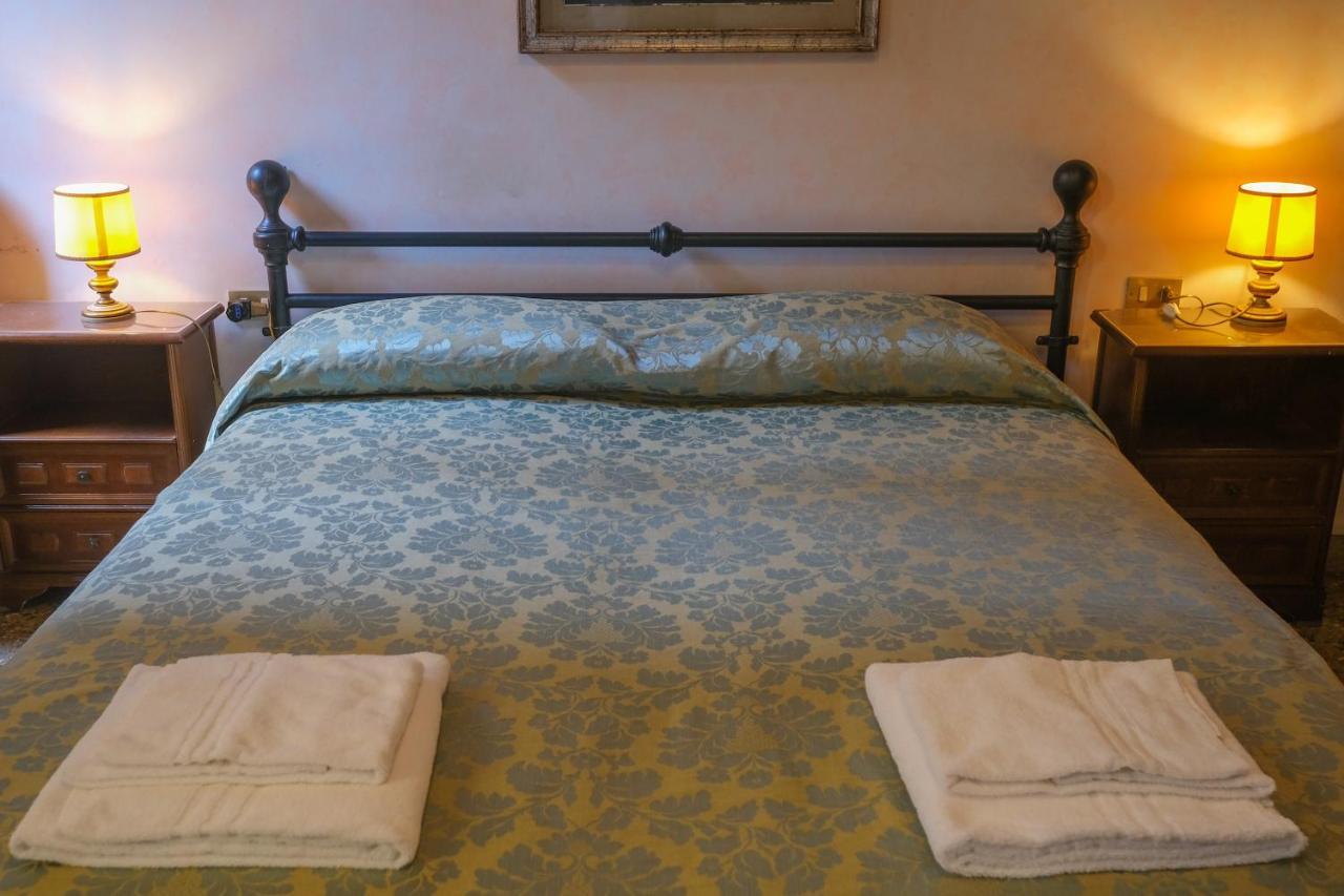 Ca'Salvador Bed and Breakfast Venedig Exteriör bild