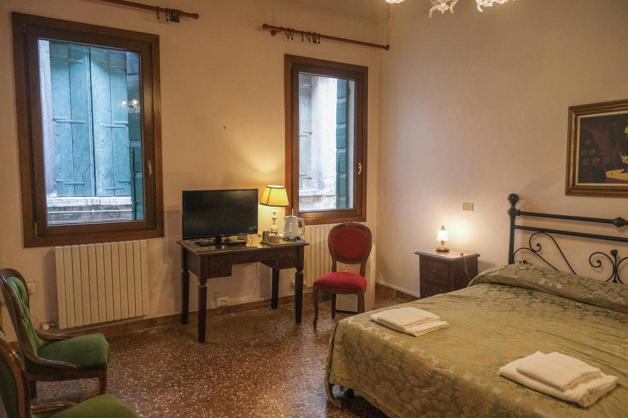 Ca'Salvador Bed and Breakfast Venedig Exteriör bild