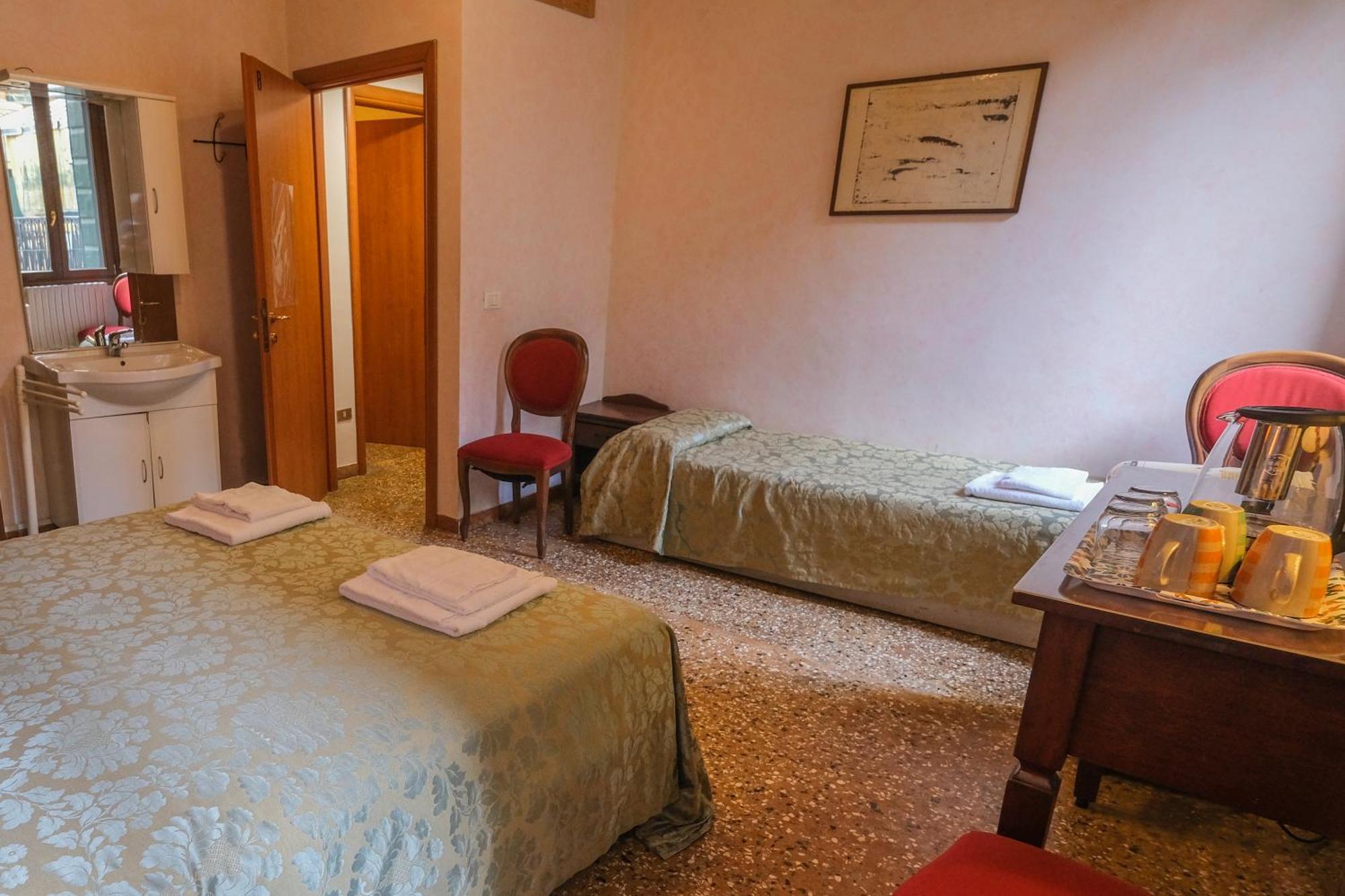 Ca'Salvador Bed and Breakfast Venedig Exteriör bild