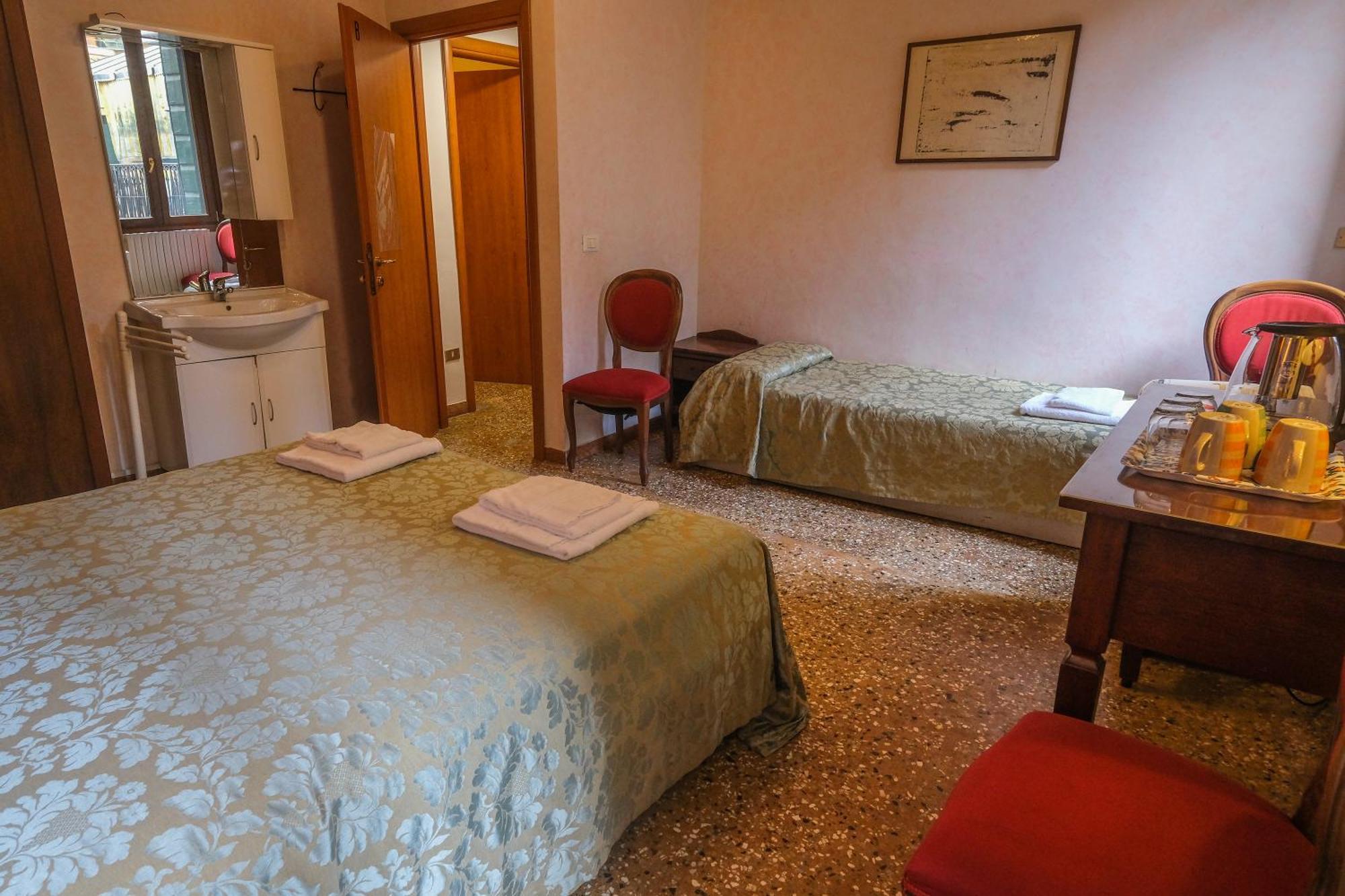 Ca'Salvador Bed and Breakfast Venedig Exteriör bild